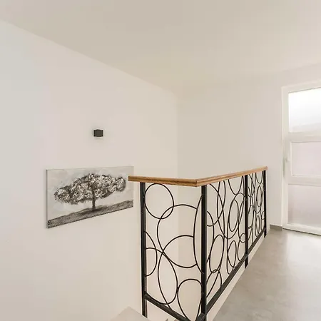 아파트 Luxury D - Luxury Two Bedroom With Terrace A2