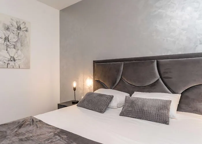 Appartement Luxury D - Luxury Two Bedroom With Terrace A2