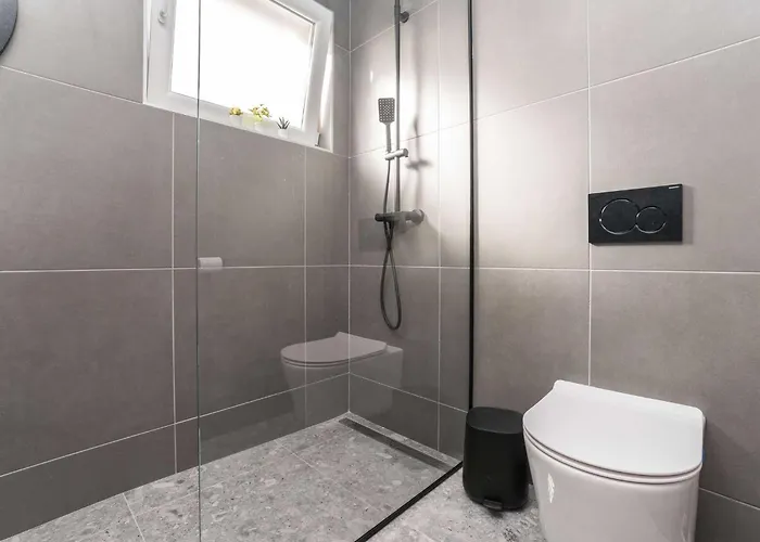 Luxury D - Luxury Two Bedroom With Terrace A2 Lejlighed Bibinje